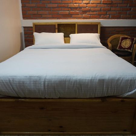Dorsen Homestay Shillong Dış mekan fotoğraf